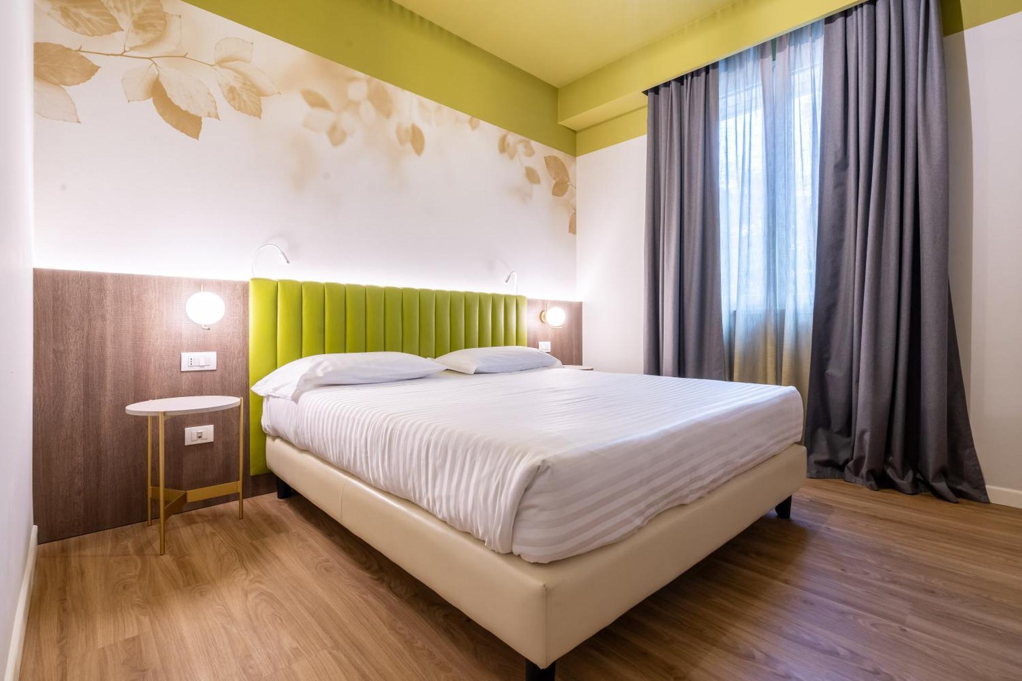 Hotel Regina Elena 57&oro Bianco 4*